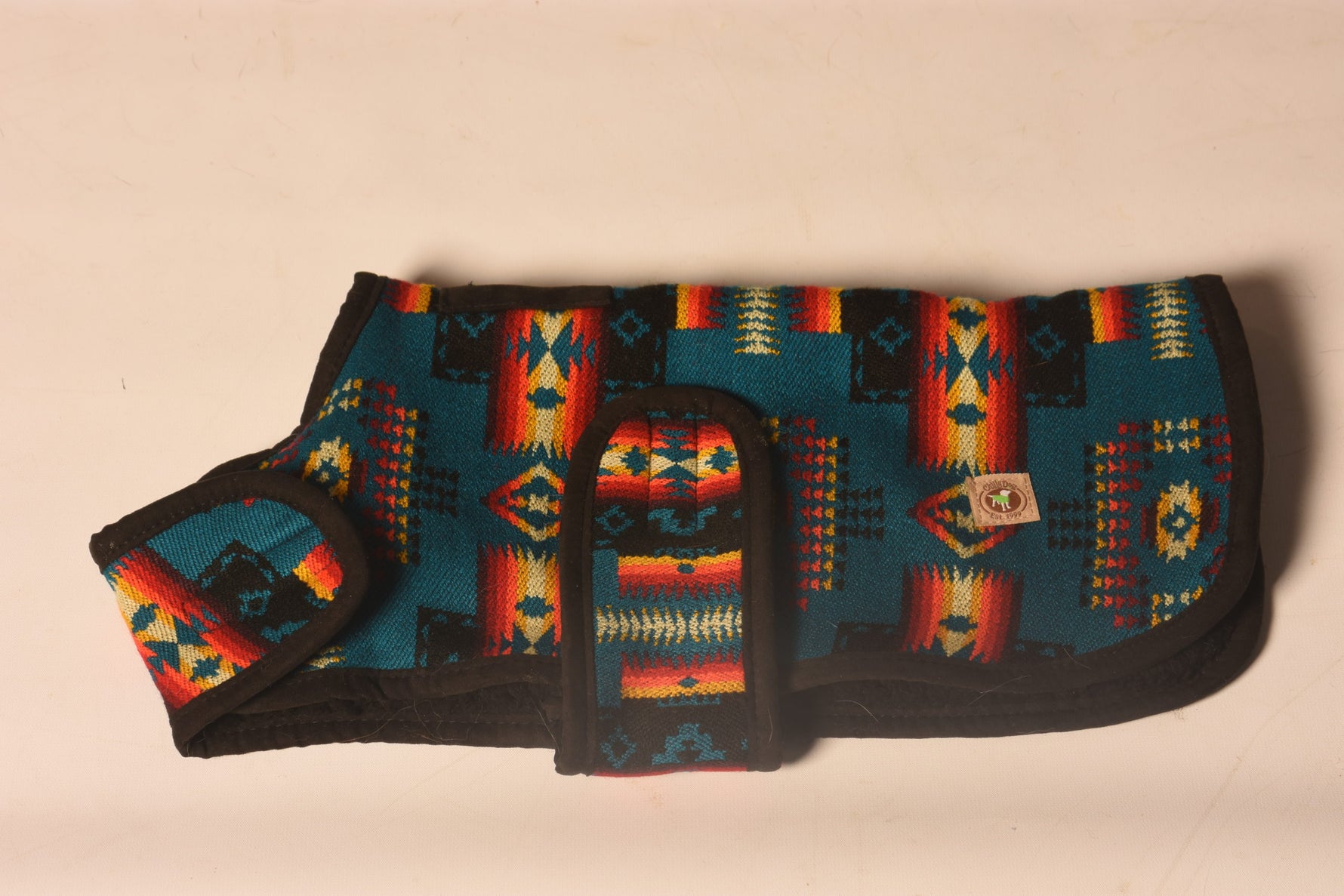 18-04-20 D2-033 CD - Turquoise Southwest Blanket Dog Coat